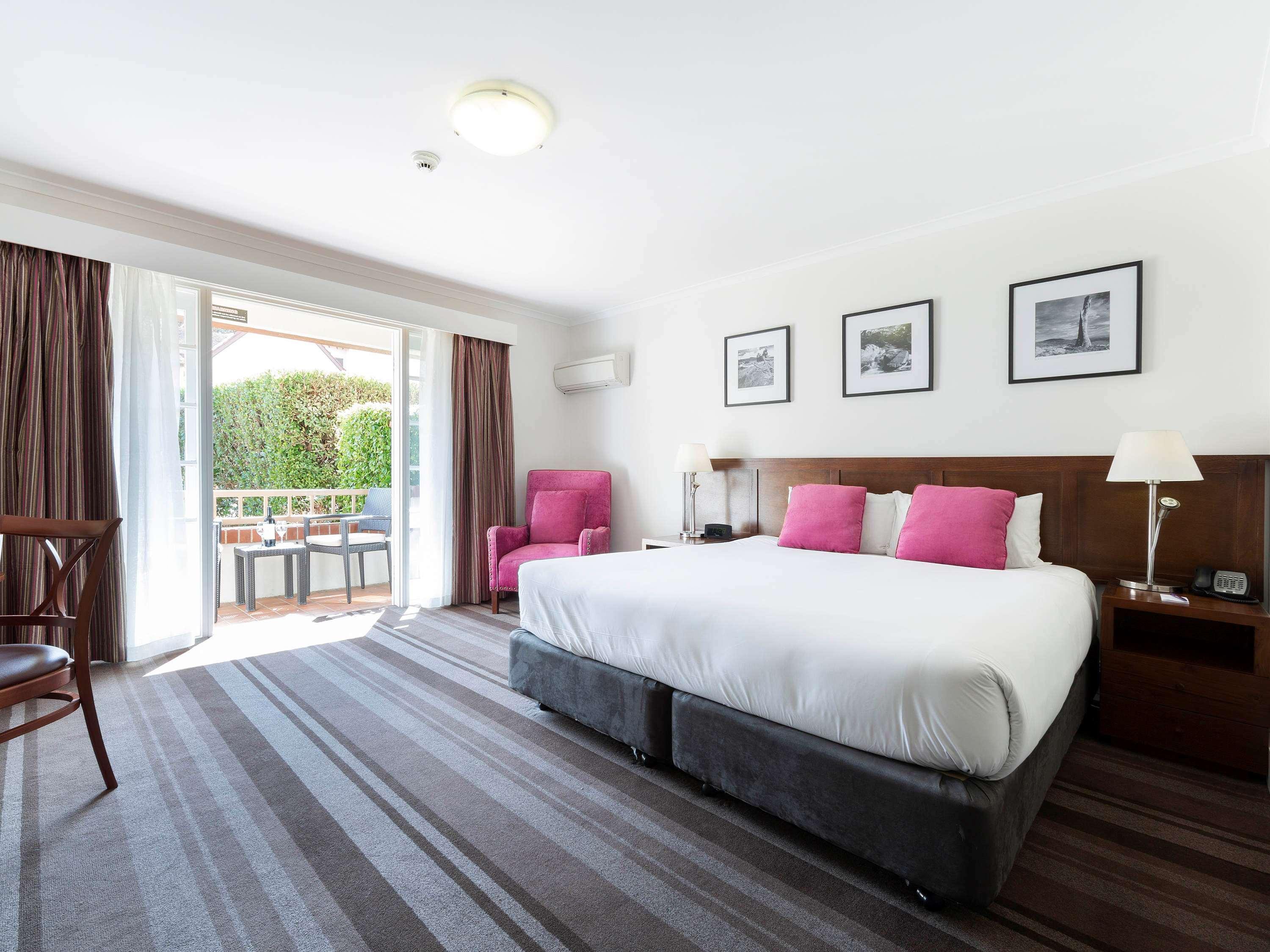 Mercure Canberra Exterior foto